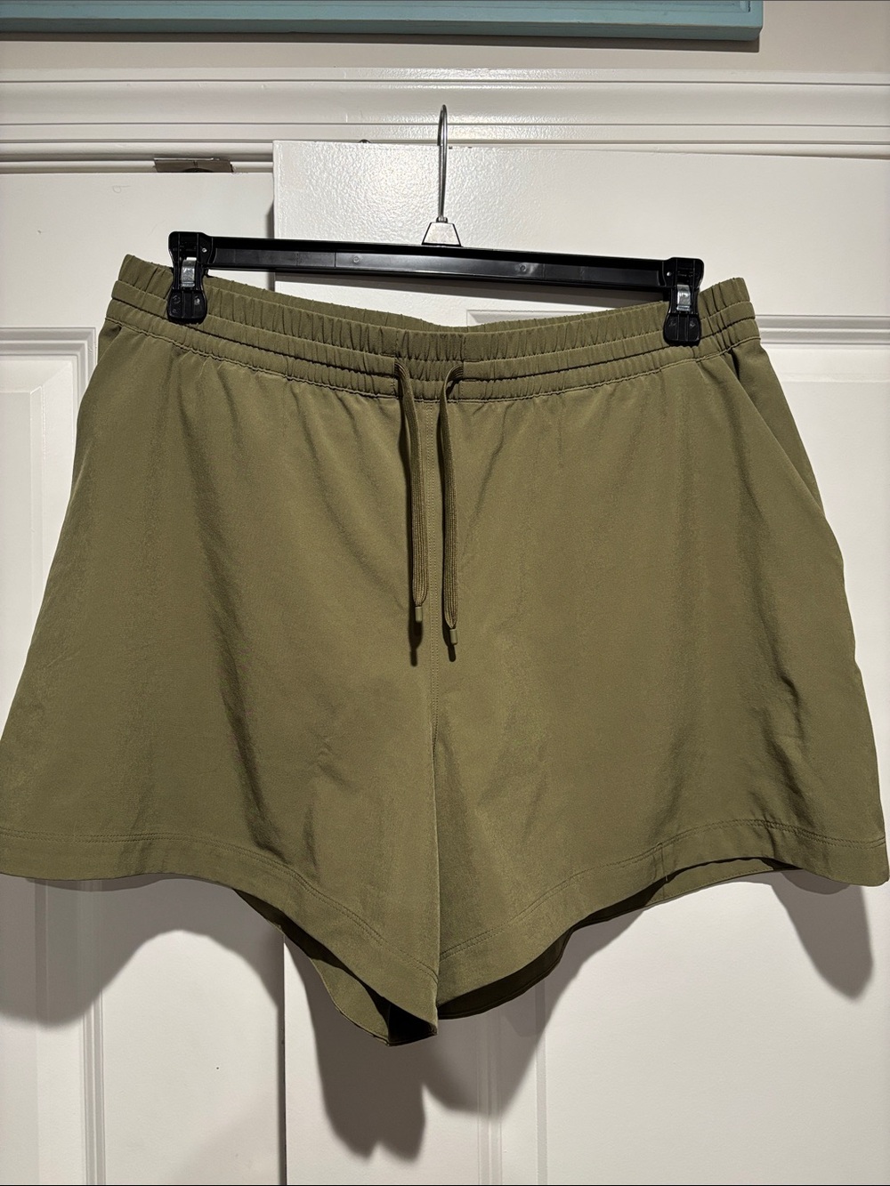 Patagonia Olive Green Women’s Stretch Drawstring Athletic Shorts